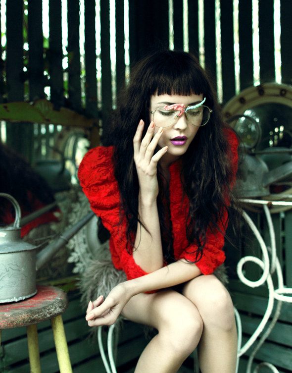 Moo Piyatombaskul Eyewear